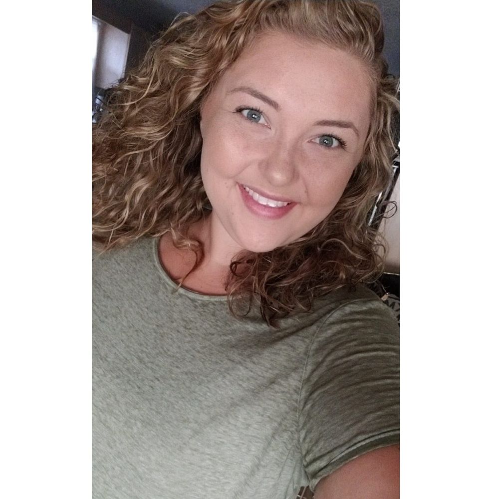 Meet your Posher, Kelsie